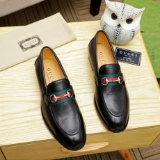 Gucci Leather Shoes